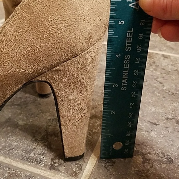 Call it Spring Heels - Picture 4 of 4